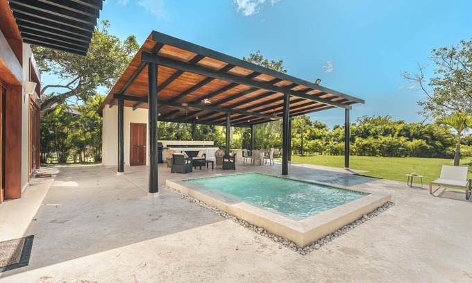Punta Cana Ski Chalet | Villa with 3BR/pool/bbq/in Cap Cana