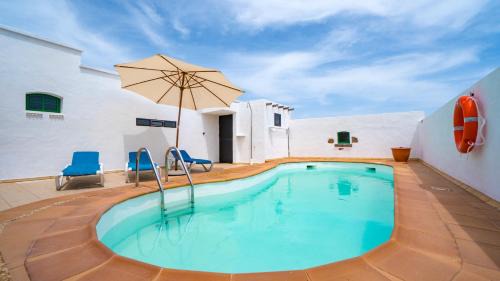 San Bartolome House | Villa with amazing views, jacuzzi and private pool