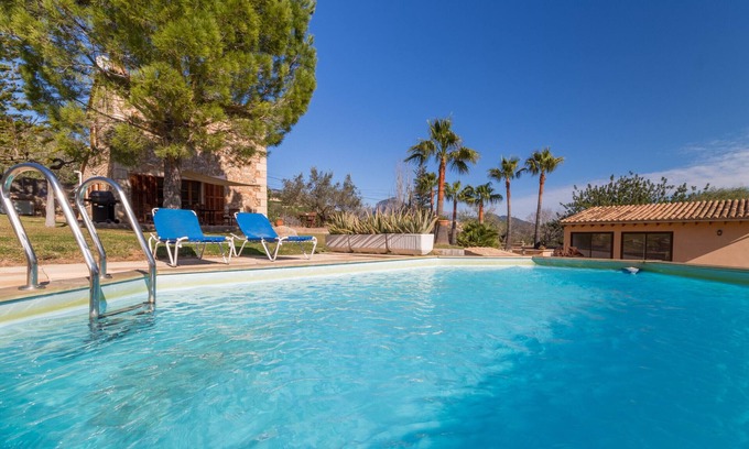 Alaro Villa | Villa with detached house, air conditioning, wifi, garden, private swimming pool