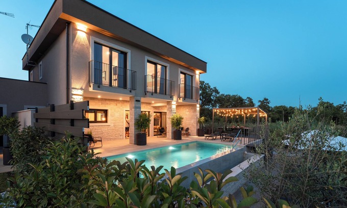 Gulici Villa | Villa with pool and wellness for 8 persons, 4 bedrooms,