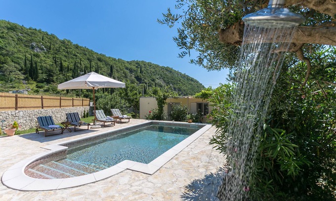 Dubravka Villa | Villa With Private Pool in Dubrovnik Countryside