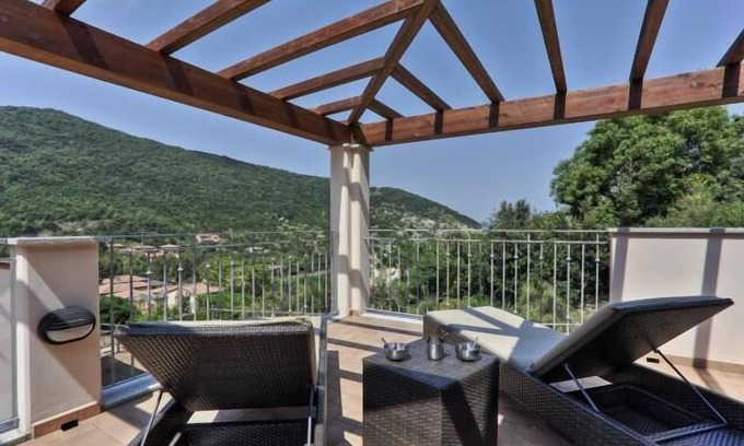 Rio nell'Elba Villa | Villa with terrace and ocean view - Rio nell’Elba: Villetta Natura Casa B