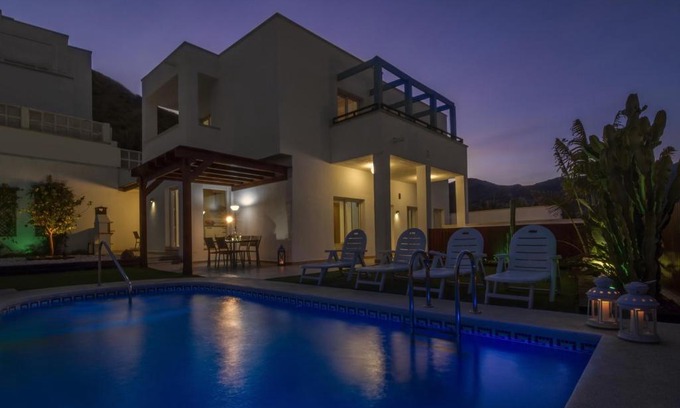 San Jose House | Villa Zaratiegui