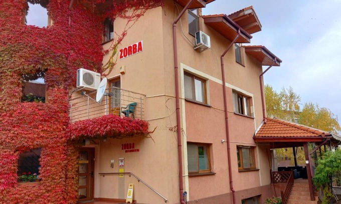 Sector 2 House | Villa Zorba