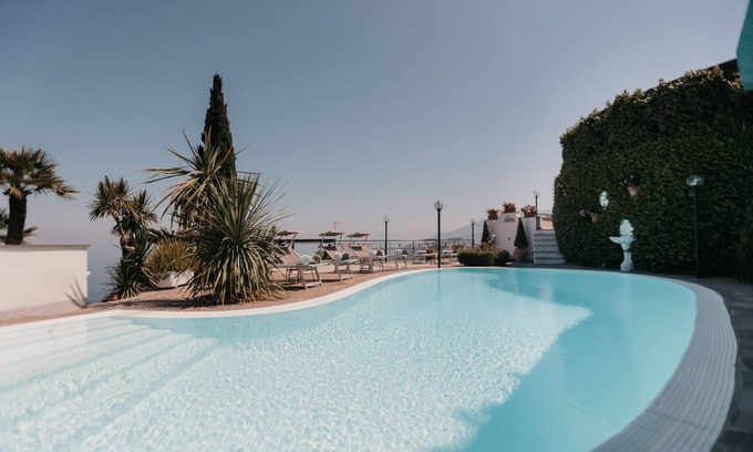 Priora Villa | VillaBiancaSorrento - Amalficoast-Terraces - Gorgeous View - Private Pool-Gym