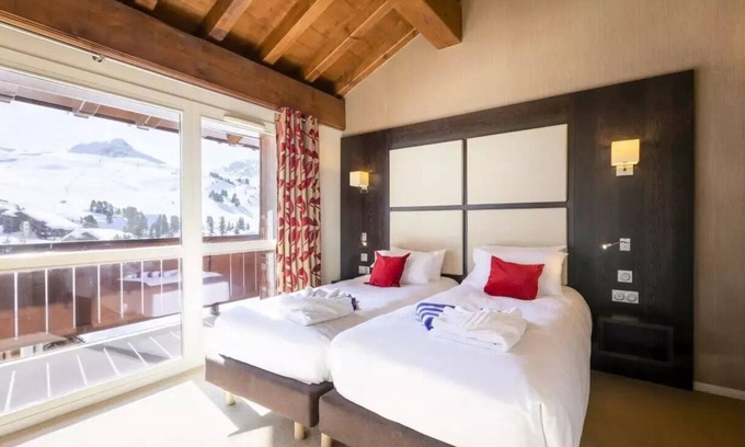 Belle Plagne Apartment | Village Club MMV Les Deux Domaines * - Connecting Rooms 5 People