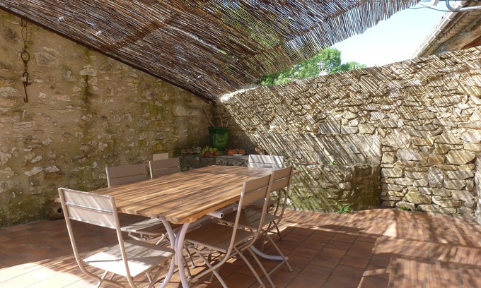 Goudargues Other | Village farmhouse with garden and terrace, quiet and authentic