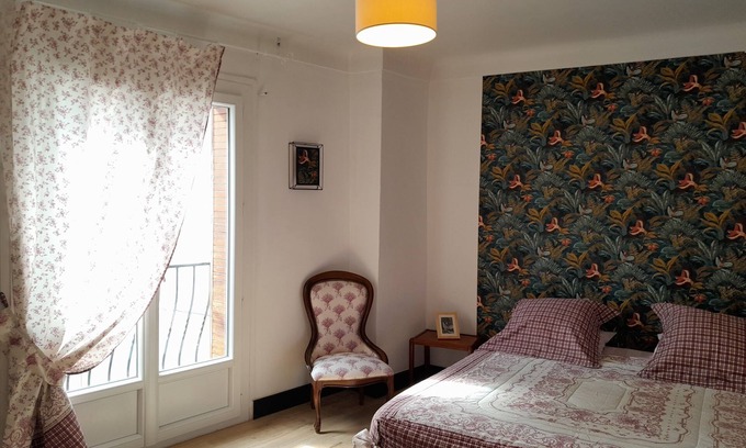 Thuir House | Village house for 5 pers in the historical center of Thuir, + baby bed max 15kg