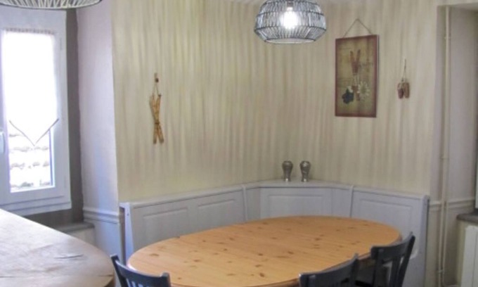 Ax-les-Thermes House | Village house