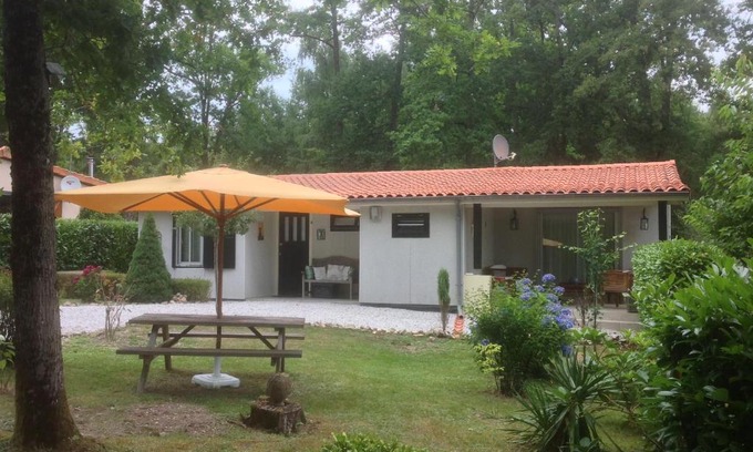Ecuras House | Village Le Chat