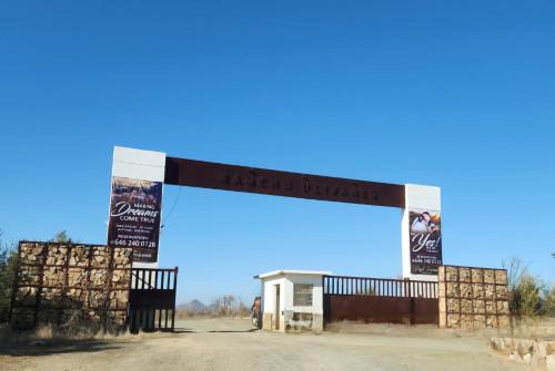 Valle de Guadalupe Villa | Villas Baja Toscana de Rancho Olivares