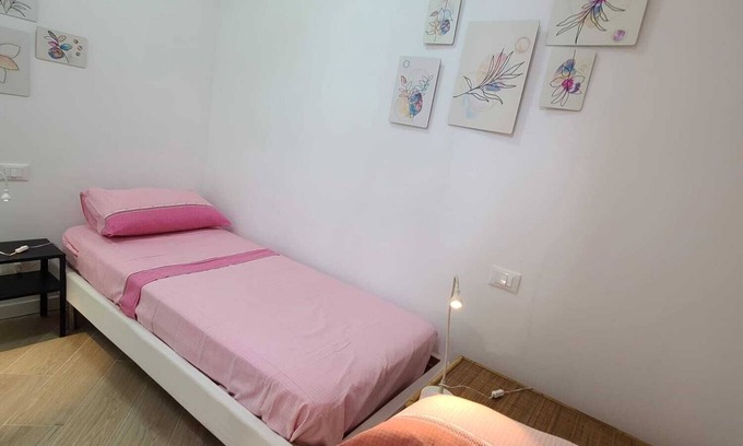 Varazze Apartment | Villetta Grignetta: Relaxation, Garden and Jacuzzi