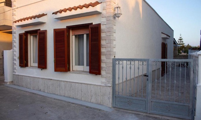 Torre Suda House | Villetta Louis