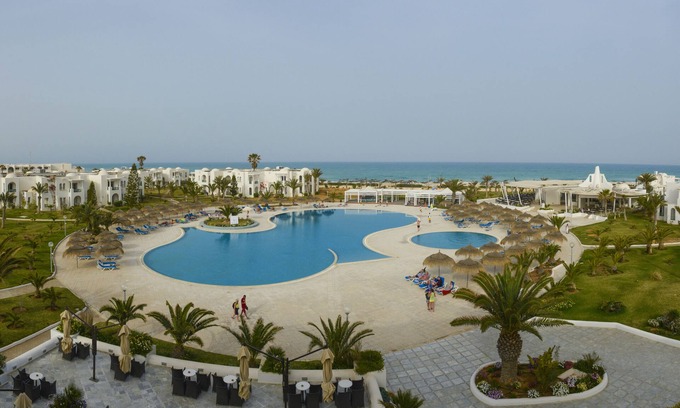 Aghir Resort | Vincci Helios Beach