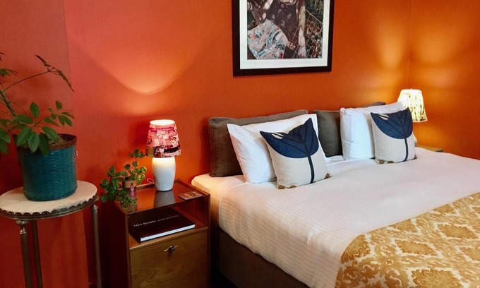 Cessnock Hotel | Vine Valley Inn