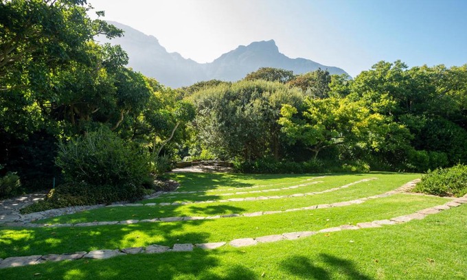 Claremont Hotel | Vineyard Hotel