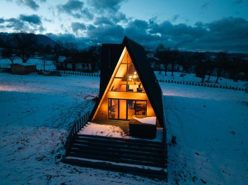 Moieciu Ski Chalet | Vino Chalets Bran