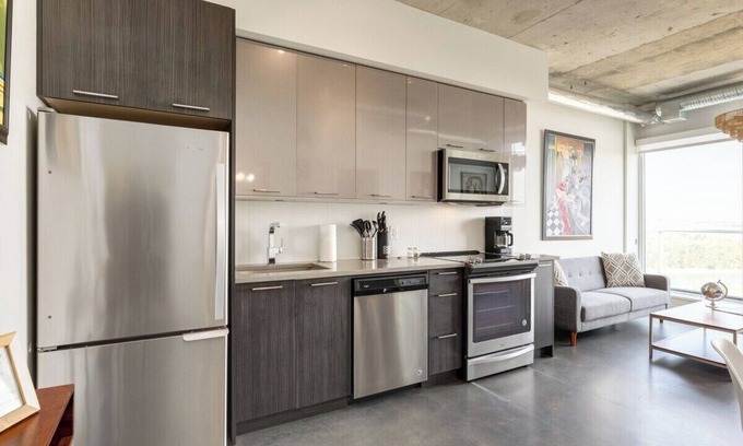 East Village Condo | "Vino" Penthouse w/ a Spectacular View