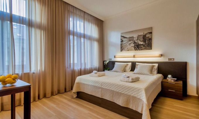Prague 2 Hotel | Vinohradský dům