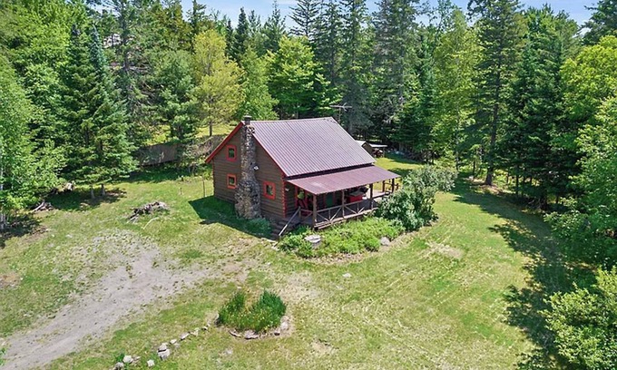 Indian Lake Cabin | Vintage Log Cabin in the Heart of the Adirondacks