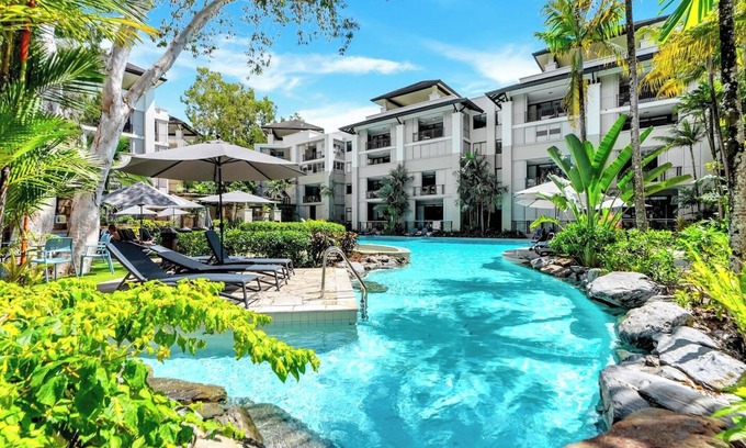Palm Cove Apartment | Violet Drift Beachside Escape in Sea Temple Resort