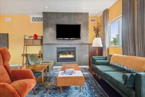 Belmont Hotel | VioletSuitesPDX Boutique Hotel