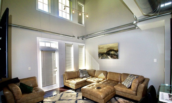 Atlantic Station Area Apartment | VIP ACCESS ATL LOFT | 2STORY 3BR |ATLANTIC STATION