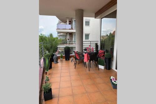 Angyalfold Apartment | VIP MINI RESORT,Private Parking & Balcony