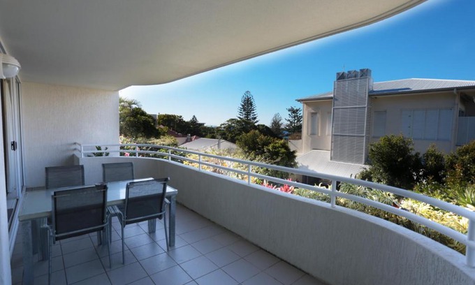 Sunshine Beach Apartment | Visit the Cote D'Azur in Sunshine Beach