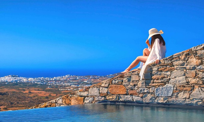 Vivlos Villa | Vista Blue Infinity View Villa
