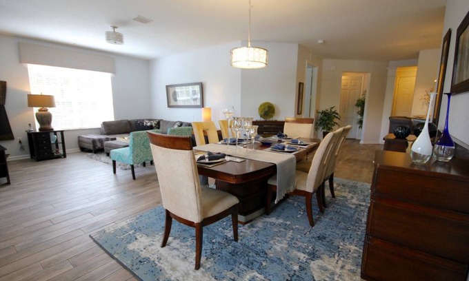 Florida Central Atlantic Coast Apartment | Vista Cay Huge Lakeview Paradise Condo by Pool. Near Parks & OCCC