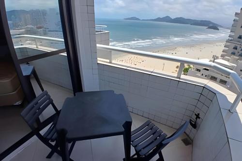 Boqueirao Apartment | Vista Espetacular: Onde o Mar Encontra o Céu