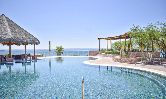 La Paz House | Vista Mar 2BR 2Bath Condo with pool and great views