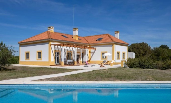 Santa Maria do Castelo House | Vista Panorâmica, Herdade de Montalvo by Interhome