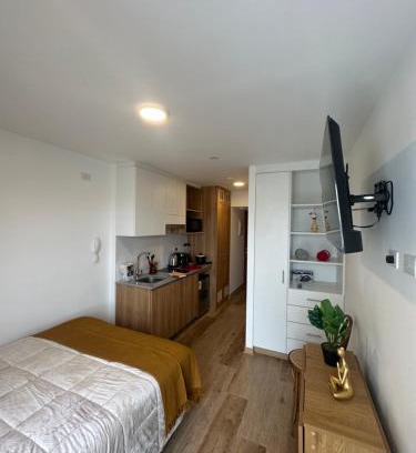 Lince Apartment | Vista Skyline en Piso 13 - Entre Lince y San Isidro