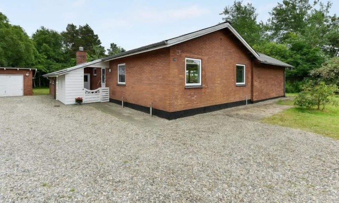 Nymindegab House | "Viveke" - 1.5km from the sea by Interhome