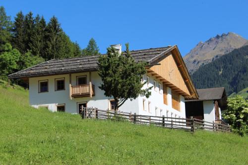 Racines Apartment | Volggerhof