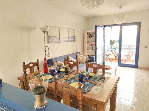 Caleta de Famara Apartment | VolKKanrentals Casa Machín