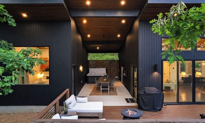 Weaverville Cabin | Voted Best AVL Luxe Stay Hot Tub Mountain Views Asheville Glass House