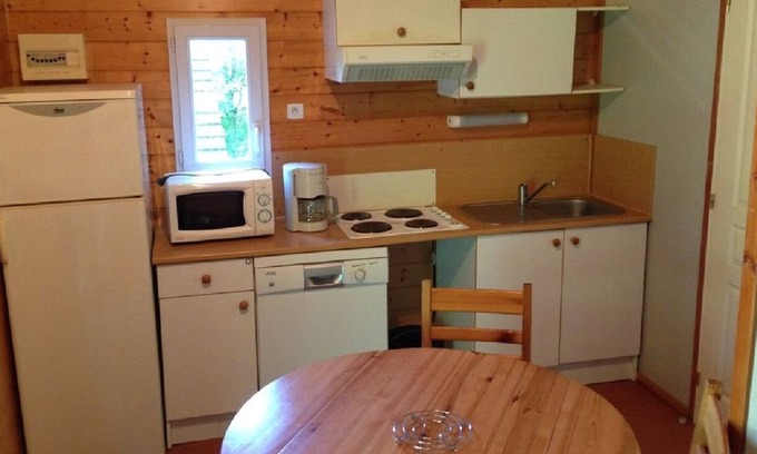 Lissac-sur-Couze House | Votre Chalet AU Pays Vert - 11