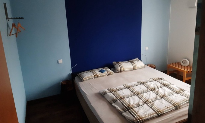 Grosslangheim Apartment | Vrbo Property