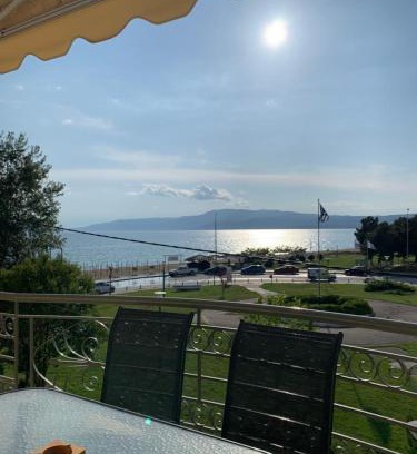 Paralia Ofryniou Apartment | Vryzas Resort