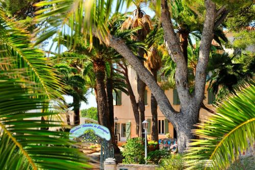 Bandol Hotel | VTF Clairefont