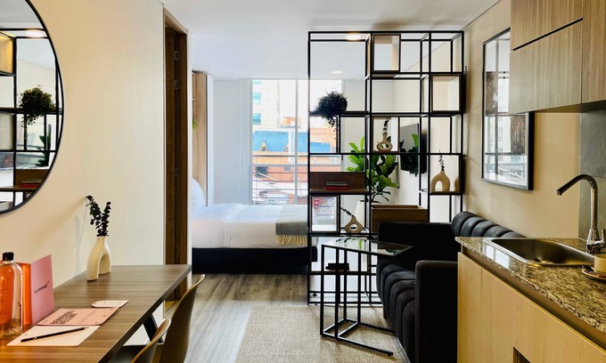 Chico Norte Apartment | w Exceptional Loft With Modern Deco in Bogota