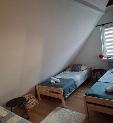Malbork House | W&J House Friends