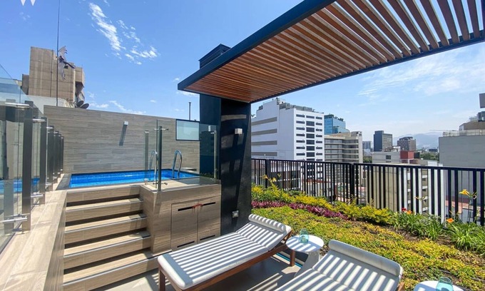 Leuro Apartment | w Spectacular 2BR in Miraflores