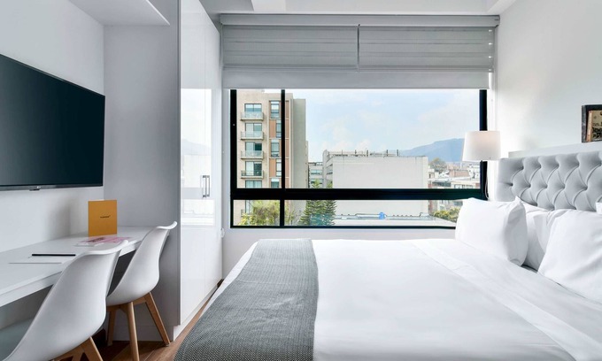 Chico Norte Apartment | w Stylish Loft w Brilliant Deco in Chapinero