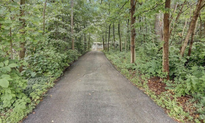 Muskego House | W194S-Racine · Muskego Hideaway on 2 Acre Lot