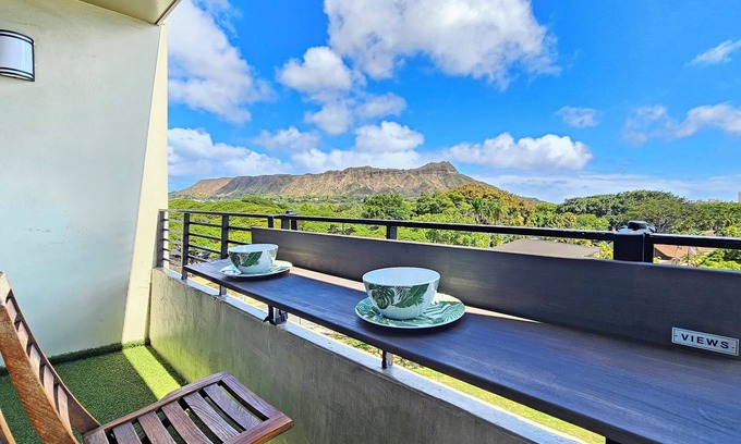 Waikiki Apartment | Waikiki Grand Hotel® 511 🕶 Ocean view Queen Studio w/Balcony, Pool & WiFi