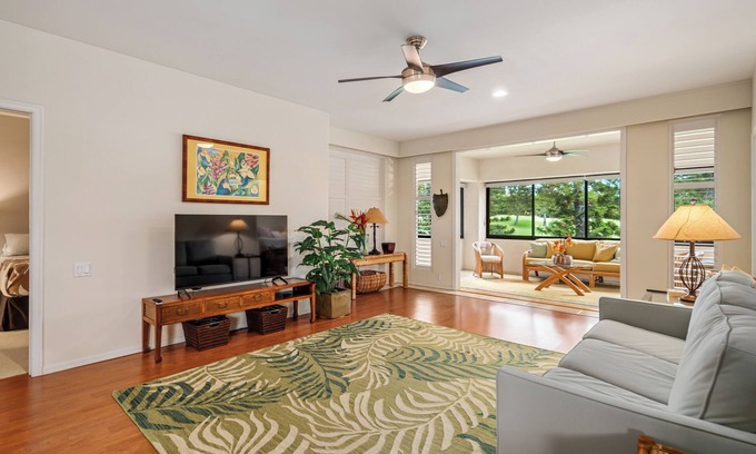 Waikoloa Condo | Waikoloa Village Golf Course Fairway 2-bedroom condo with Central AC-WiFi, Views